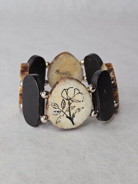 Black Wood Scrimshaw Nootka Woods Prickly Rose Bud Flower Bracelet
